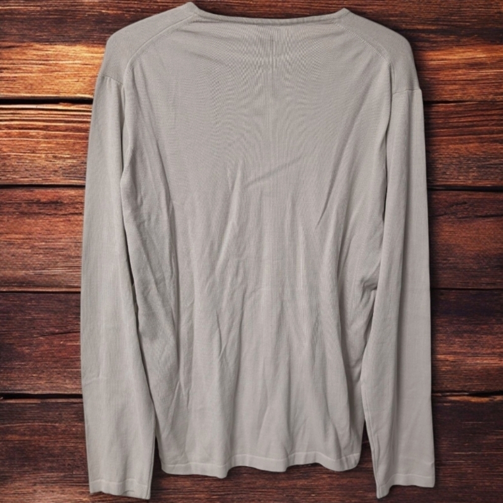 AUTH! Armani V neck Jumper Light Knit Sweater - Picture 3 of 11